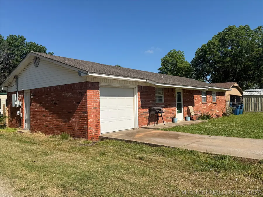 2205 N 3rd, McAlester, OK 74501 - #2