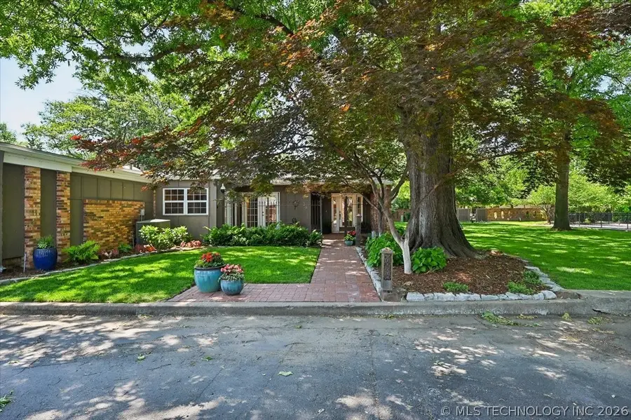 2132 E 59th Place S #E2, Tulsa, OK 74105 - #3