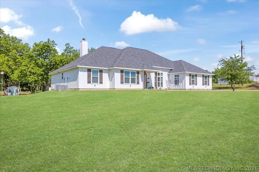 17957 Bridgeview Road, Madill, OK 73446 - #3