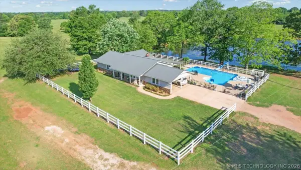 563 Black Tern Lane, Idabel, OK 74745