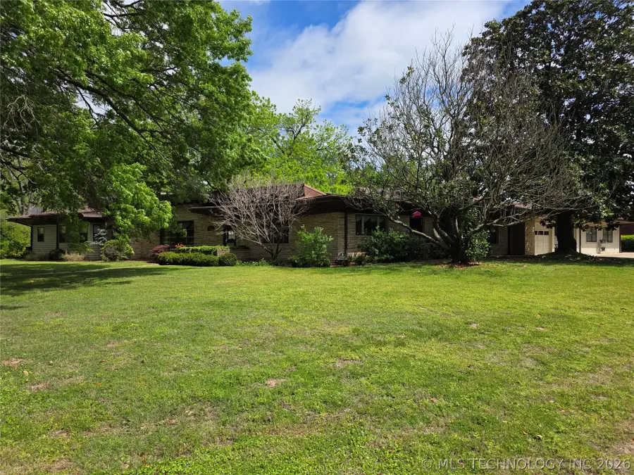 1800 Rockdale Boulevard, Miami, OK 74354 - #2