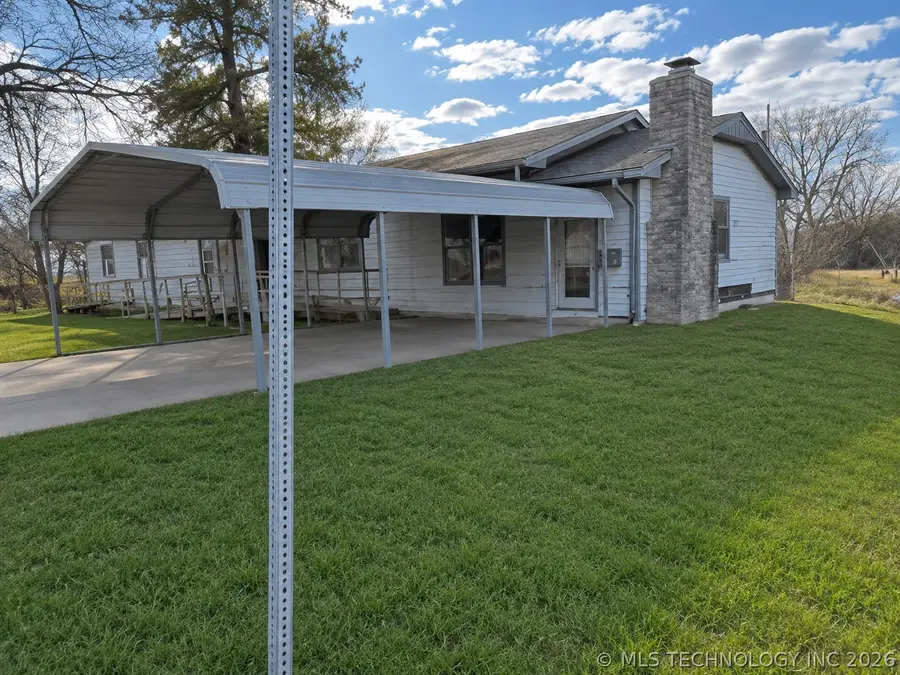 591 E Street, Blackburn, OK 74058 - #2