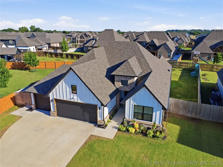 6044 E 127th Street S, Bixby, OK 74008 - #3