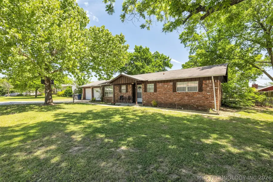 1331 S 76th East Avenue, Tulsa, OK 74112 - #2