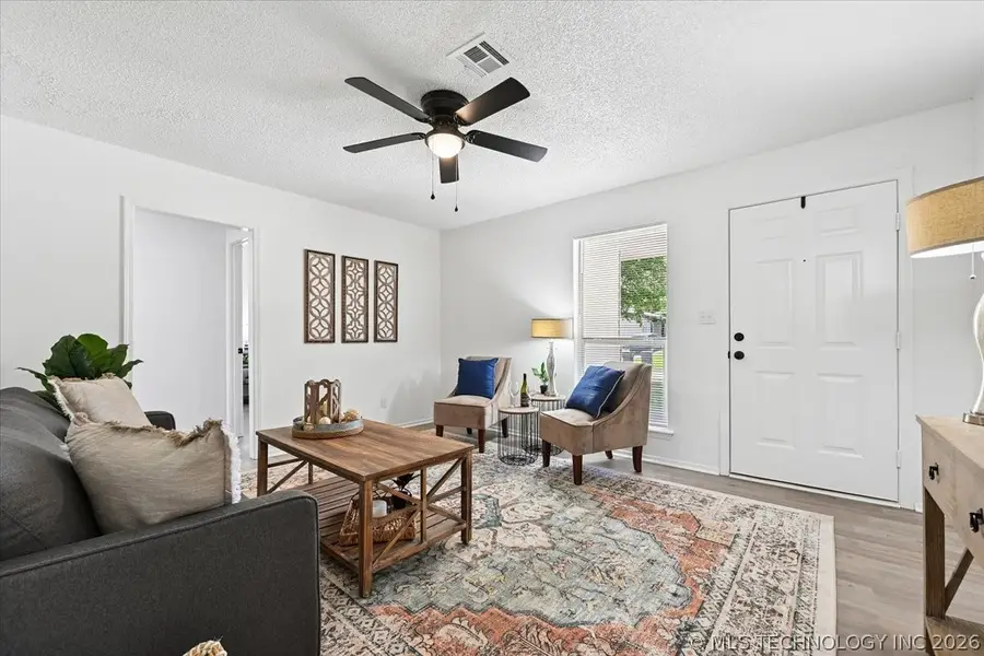 571 W 149th Place, Glenpool, OK 74033 - #3