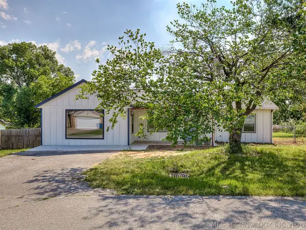5823 S 31st West Avenue, Tulsa, OK 74107