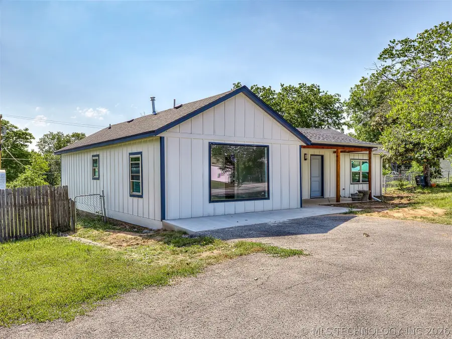 5823 S 31st West Avenue, Tulsa, OK 74107 - #2