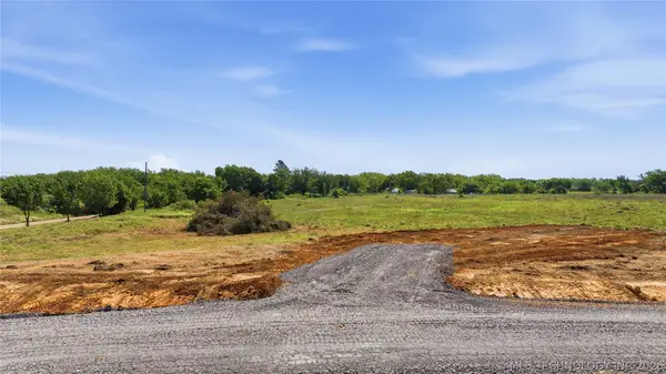 5201 W Lone Chimney Road, Glencoe, OK 74032