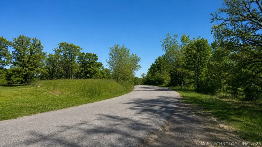 2 Hickory Bluff Street, Sapulpa, OK 74066 - #3