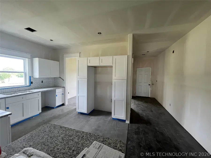 2916 N Lewis Avenue, Tulsa, OK 74110 - #3