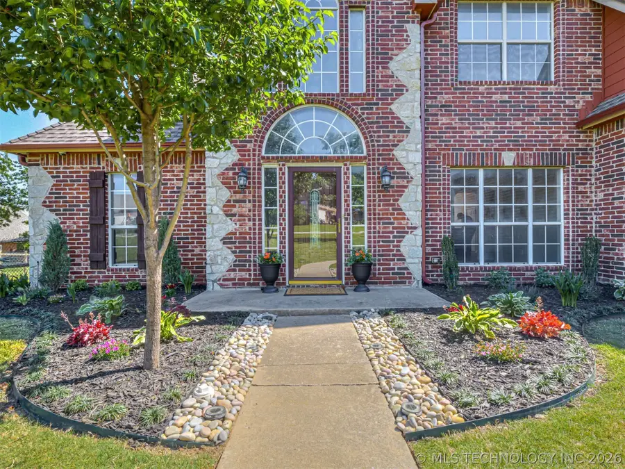 12591 Longhorn Court, Glenpool, OK 74033 - #3