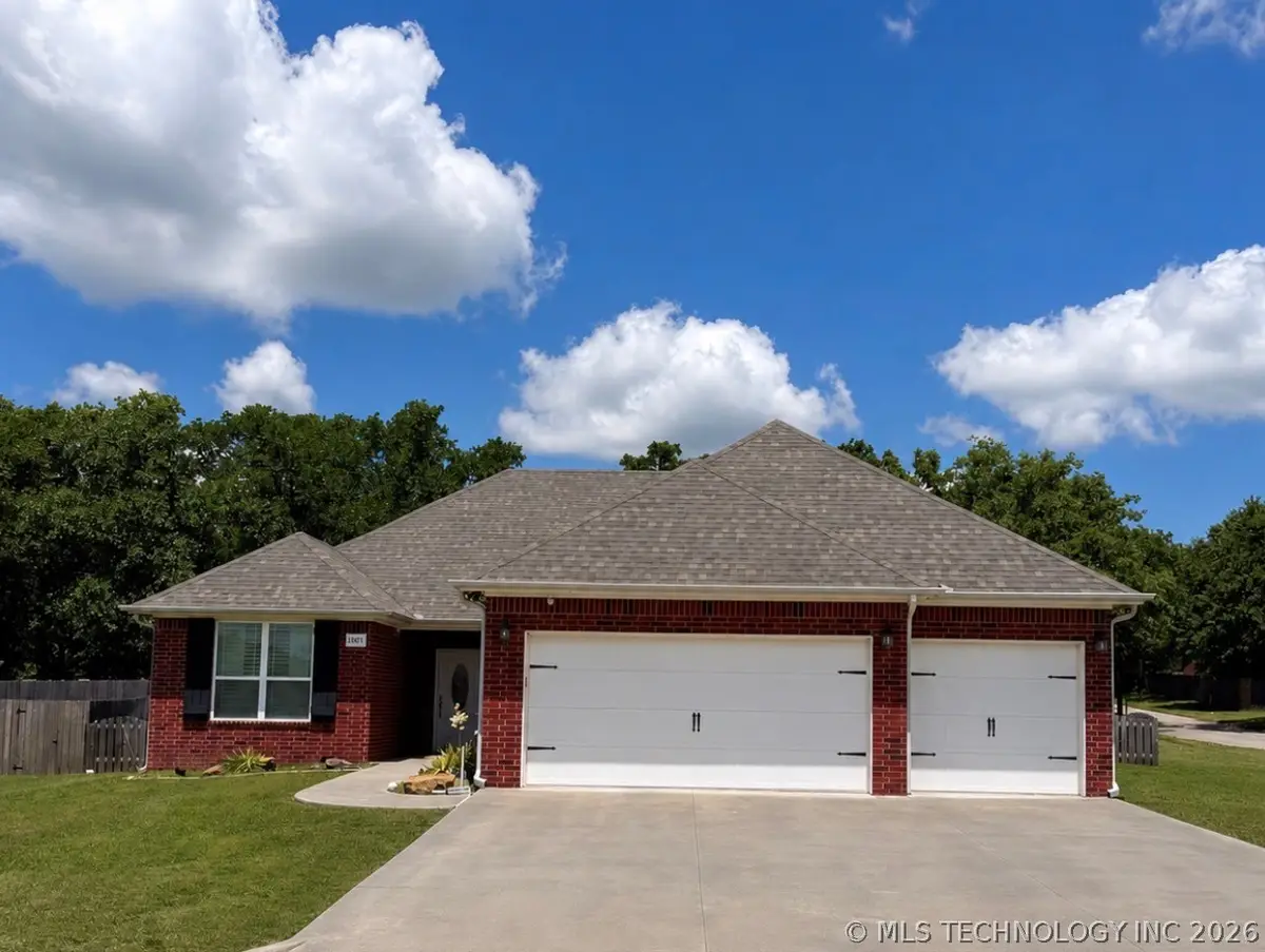 1001 Stone Creek, Ardmore, OK 73401 - #1
