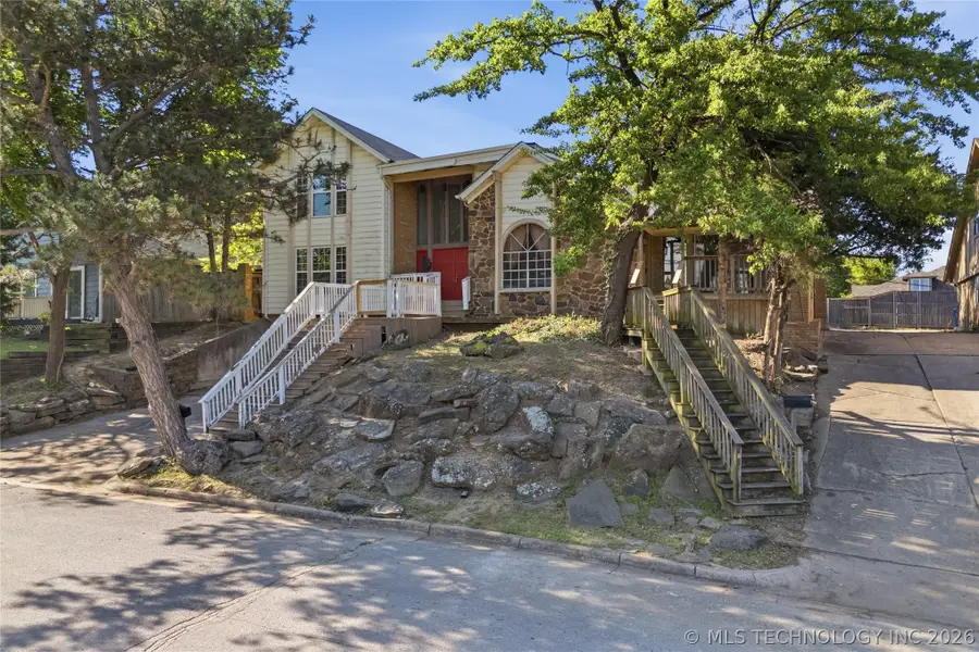 3928 E 60th Place, Tulsa, OK 74135 - #2