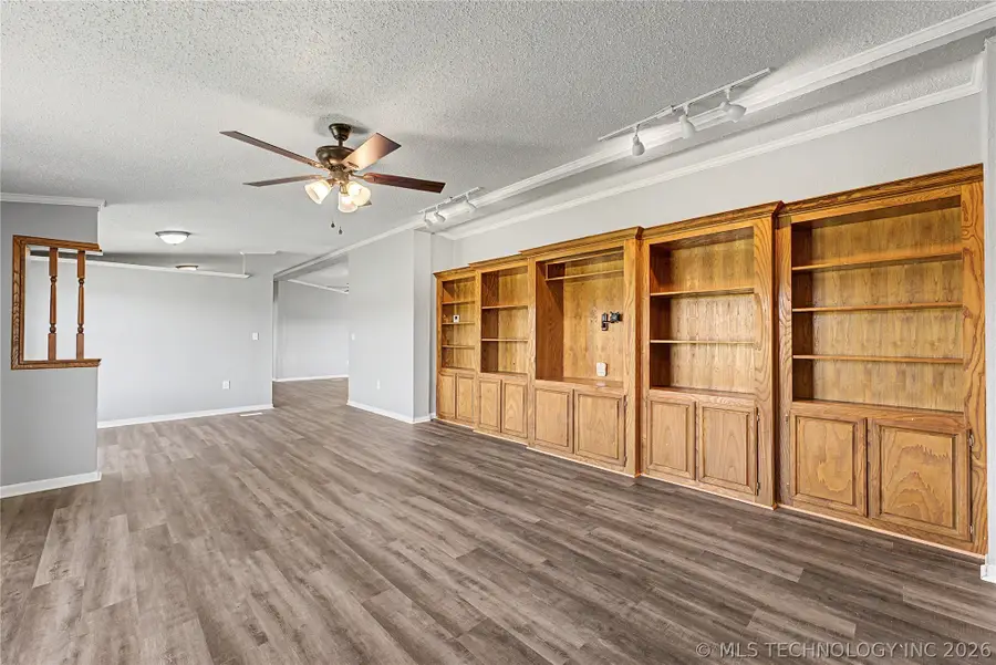 17440 E Meadow Lane, Claremore, OK 74017 - #3