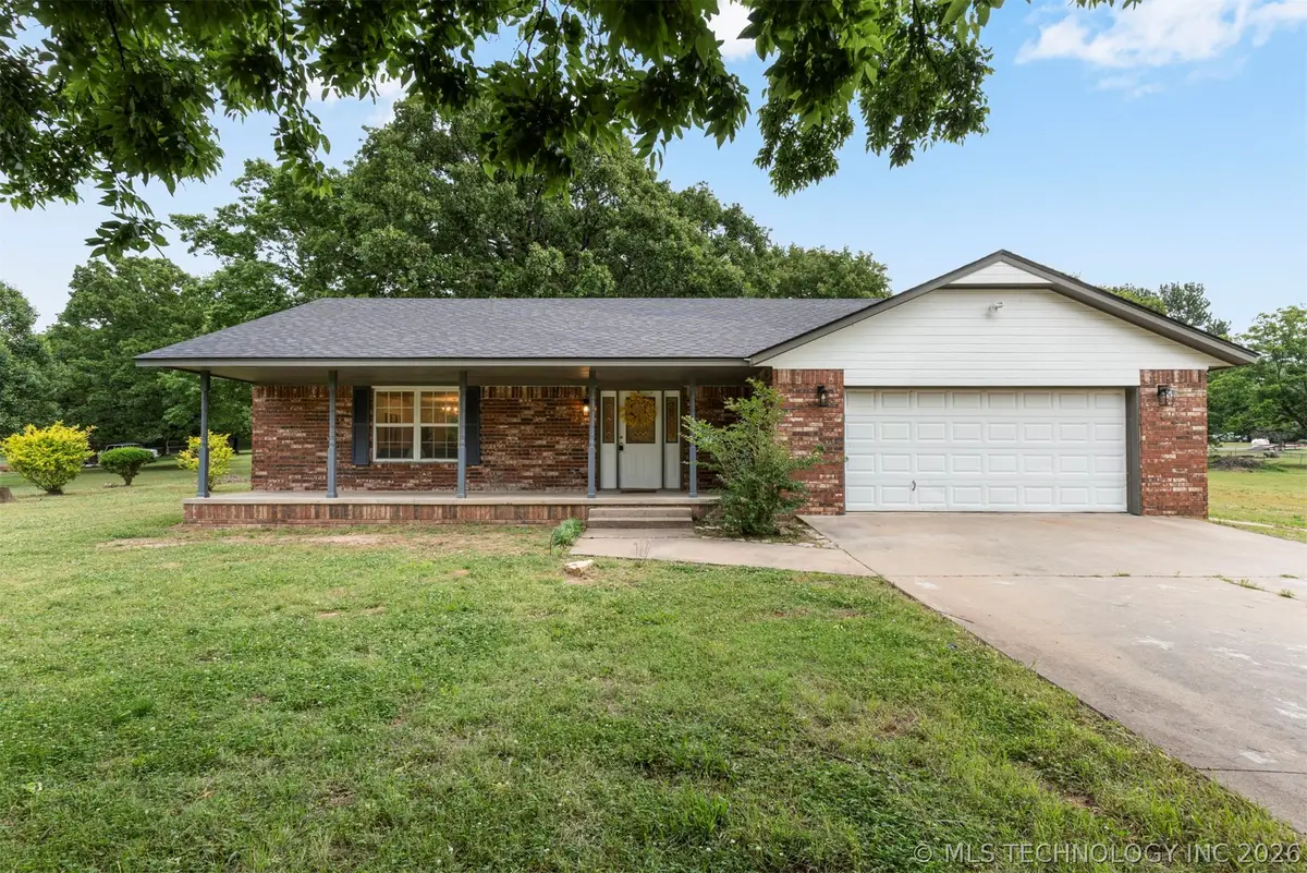 1604 N Delaware Street, Chouteau, OK 74337 - #1