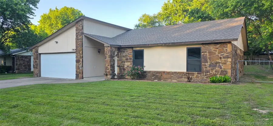 13621 S 285th East Avenue, Coweta, OK 74429 - #2