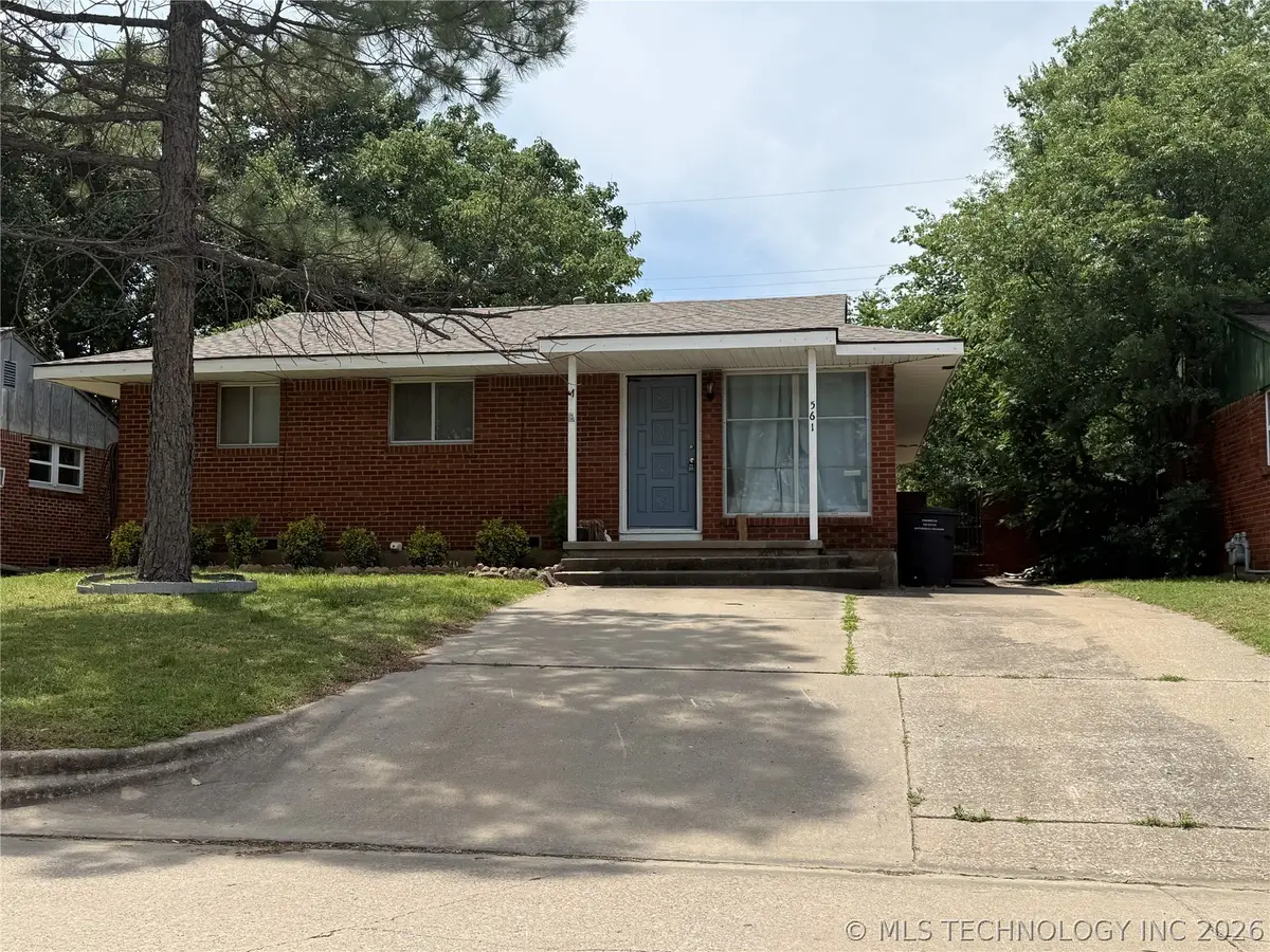 561 SE Greystone Avenue, Bartlesville, OK 74006 - #1