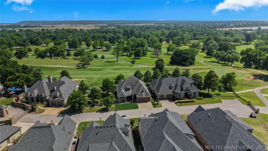 611 Fairway Drive, Broken Arrow, OK 74011 - #2