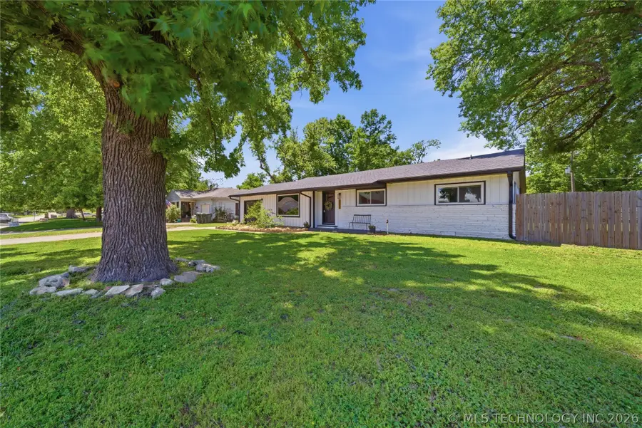 1341 N Dorothy Avenue, Claremore, OK 74017 - #3