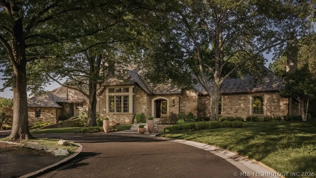 4011 S Yorktown Place, Tulsa, OK 74105 - #1