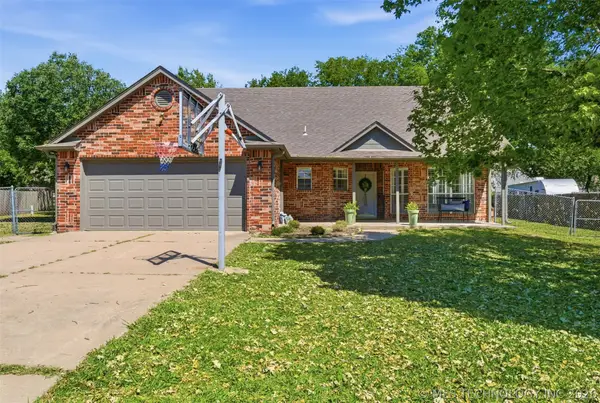 8137 E Misty Morning Place, Claremore, OK 74019