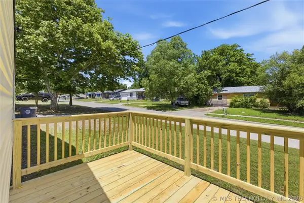 4698 Cheyenne Avenue, Tulsa, OK 74126