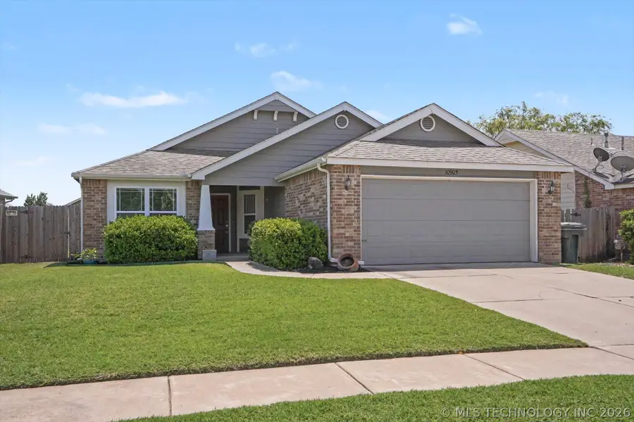 10905 N 149th East Avenue, Owasso, OK 74055 - #2