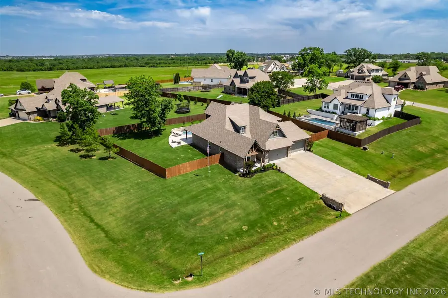 11801 S 31st West Avenue, Jenks, OK 74037 - #2