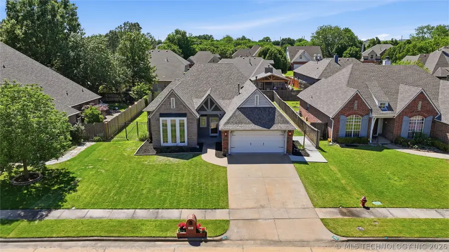404 N Eucalyptus Avenue, Broken Arrow, OK 74012 - #2