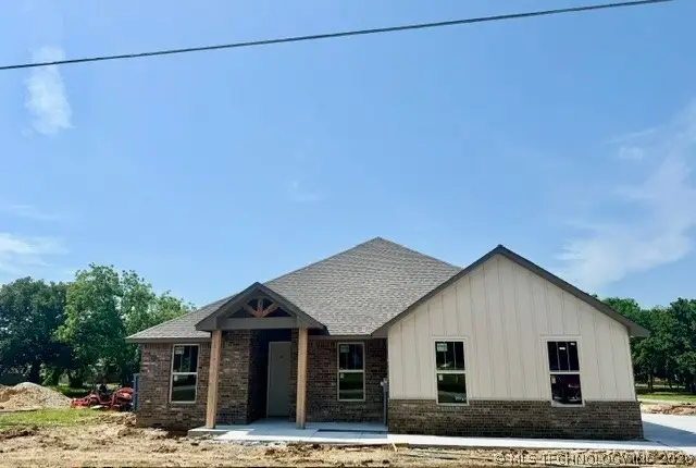 489 Gayle Street, Lone Grove, OK 73401 - #2
