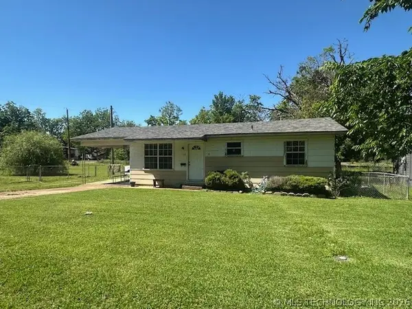 710 W Texas Street, Hugo, OK 74743