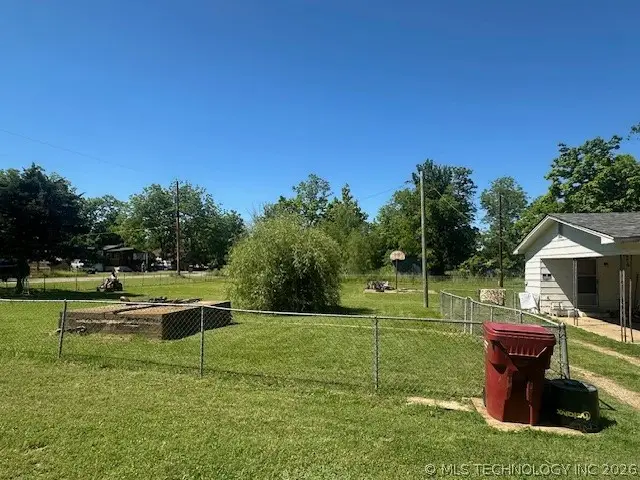 710 W Texas Street, Hugo, OK 74743 - #2