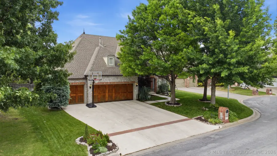 5715 E 109th Street, Tulsa, OK 74137 - #3