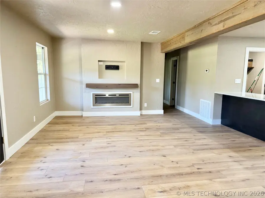 7199 Twin Oak, Kingston, OK 73439 - #3