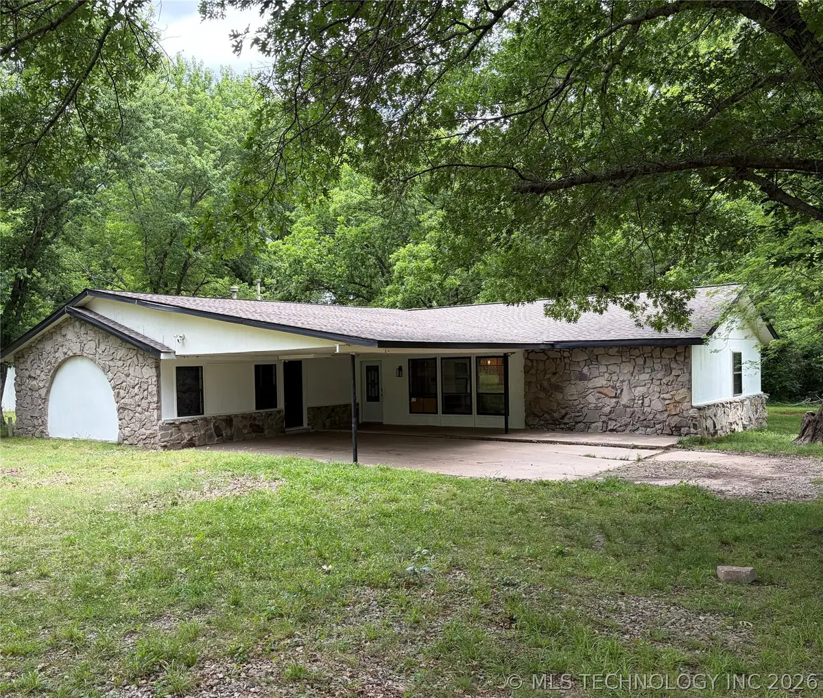 20000 S 280 Road, Morris, OK 74445 - #1