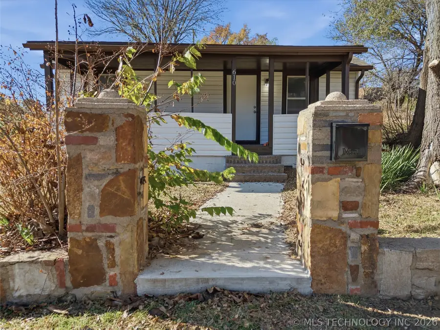 610 N Grant Avenue, Sand Springs, OK 74063 - #2