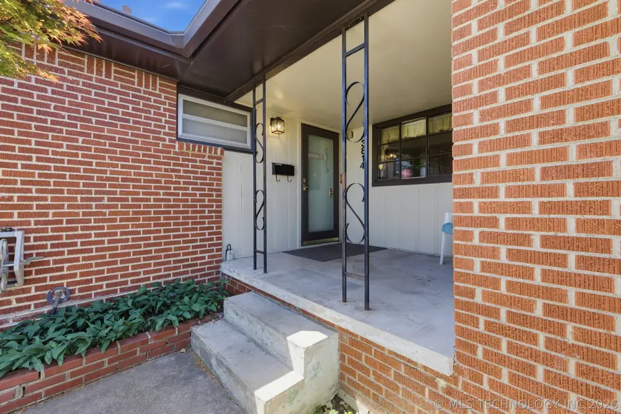 3814 S Indianapolis Avenue, Tulsa, OK 74135 - #3