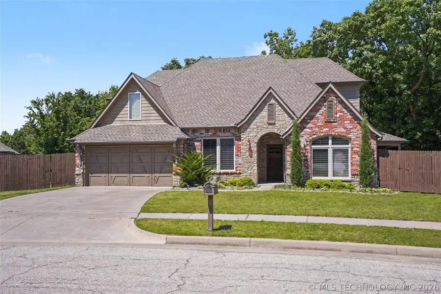 3426 W Edgewater Place, Broken Arrow, OK 74012 - #2