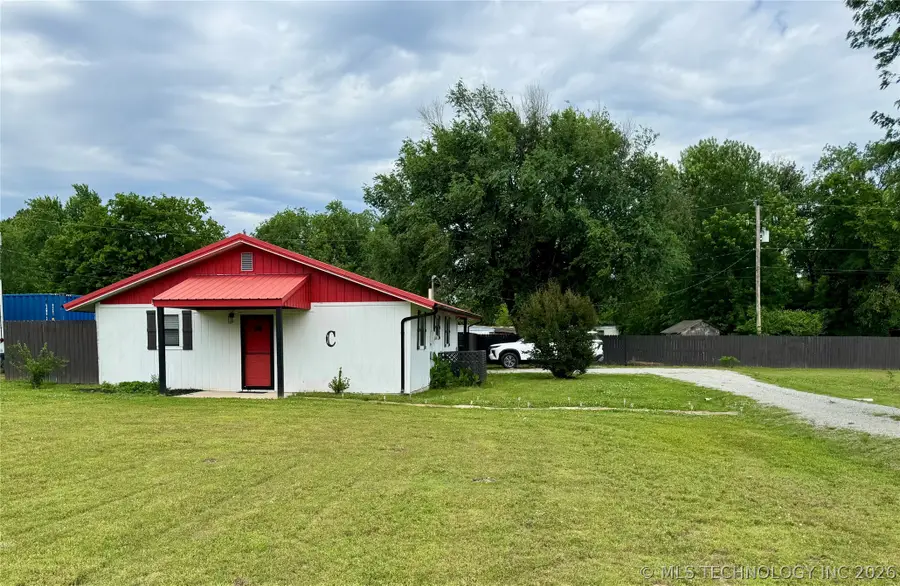 818 N 7th, Okemah, OK 74859 - #2