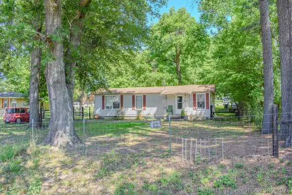 207 SE 2nd Street, Antlers, OK 74523