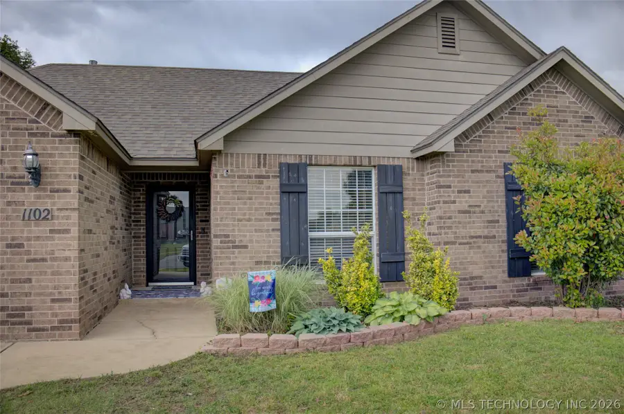1102 E 146th Place S, Glenpool, OK 74033 - #2