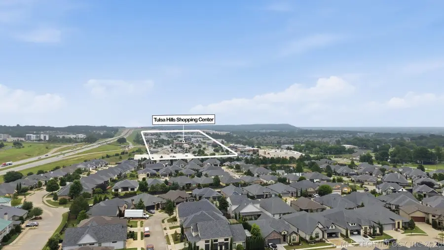 8729 S Phoenix Place W, Tulsa, OK 74132 - #2