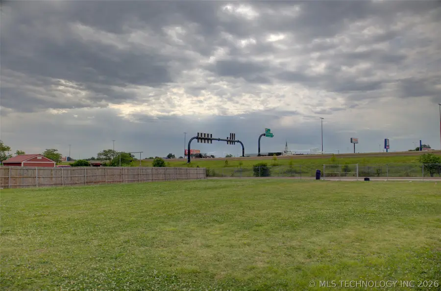 Easton Street E, Tulsa, OK 74115 - #3
