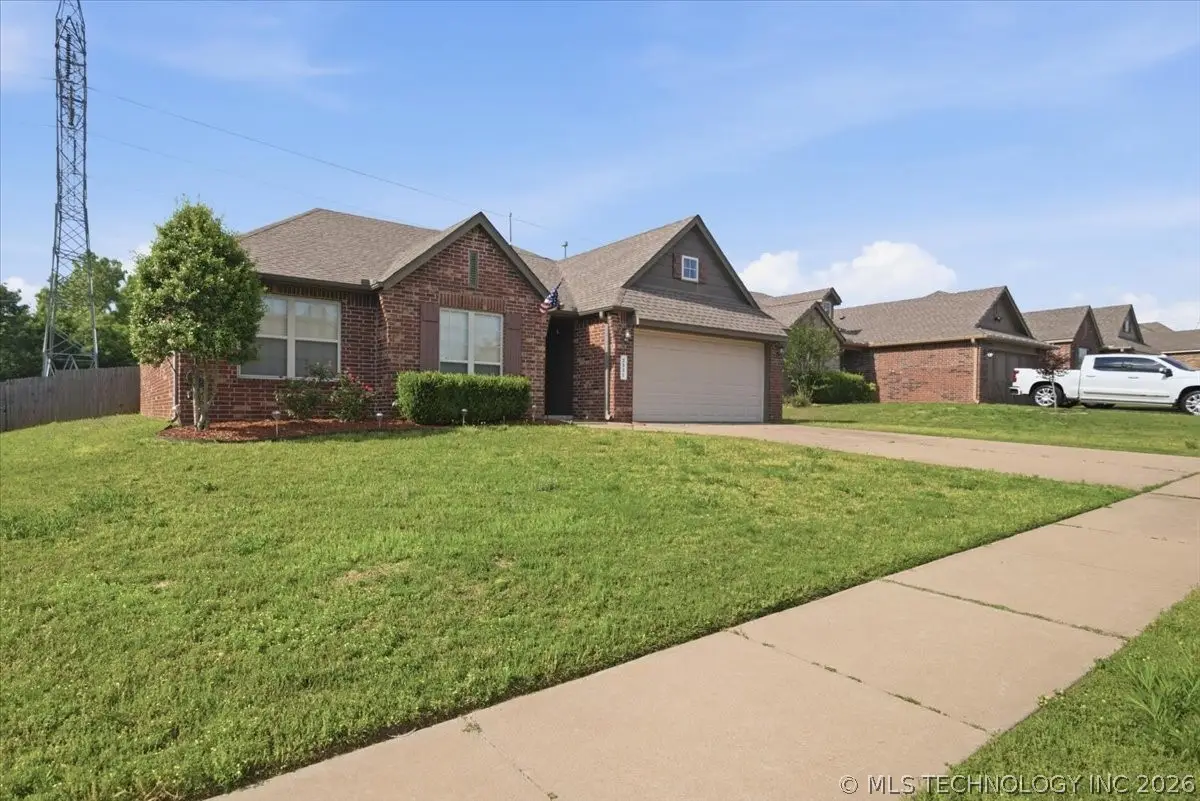 2321 W Quinton Street, Broken Arrow, OK 74011 - #1