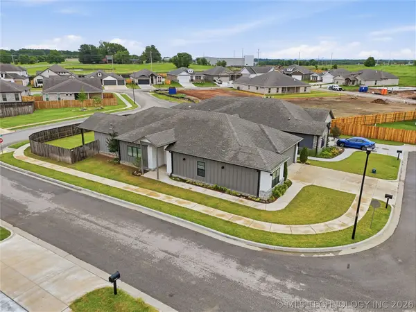 2078 E 130th Street S, Jenks, OK 74008