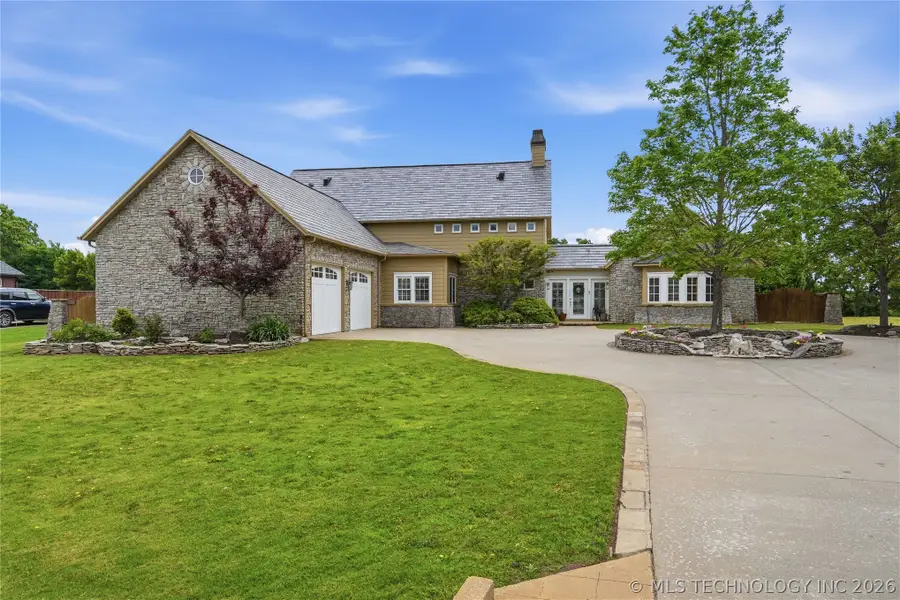 4203 S 69th West Avenue, Tulsa, OK 74107 - #3