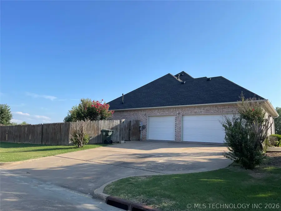 3700 Shefield, Muskogee, OK 74403 - #2