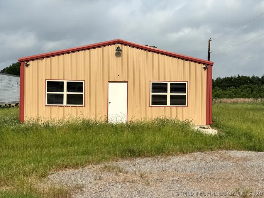 484 South Eighth, Colbert, OK 74733 - #2