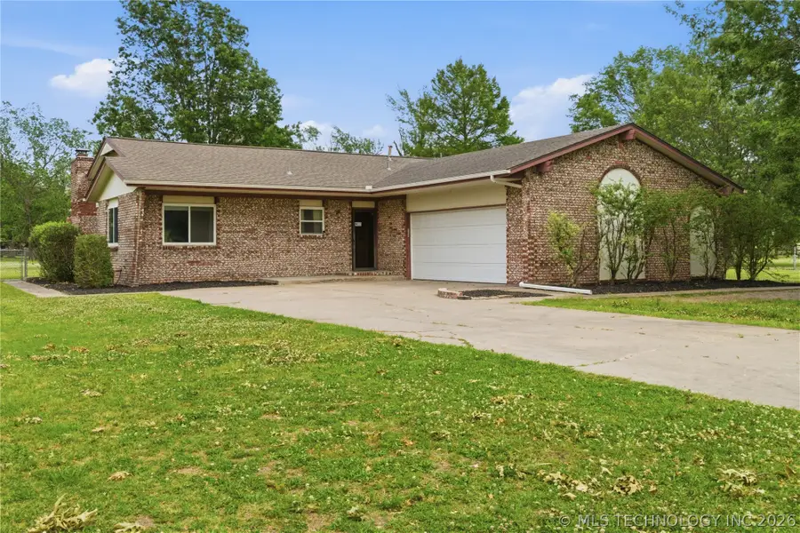 10629 N 166th East Avenue, Owasso, OK 74055 - #2