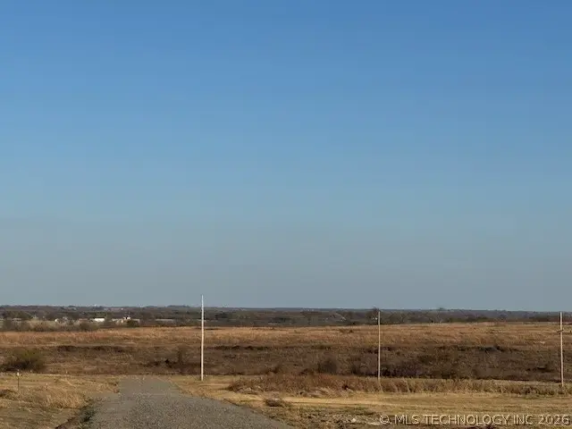Smiley Road, Madill, OK 73446 - #1